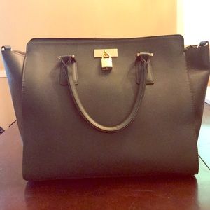 Angela Roi purse